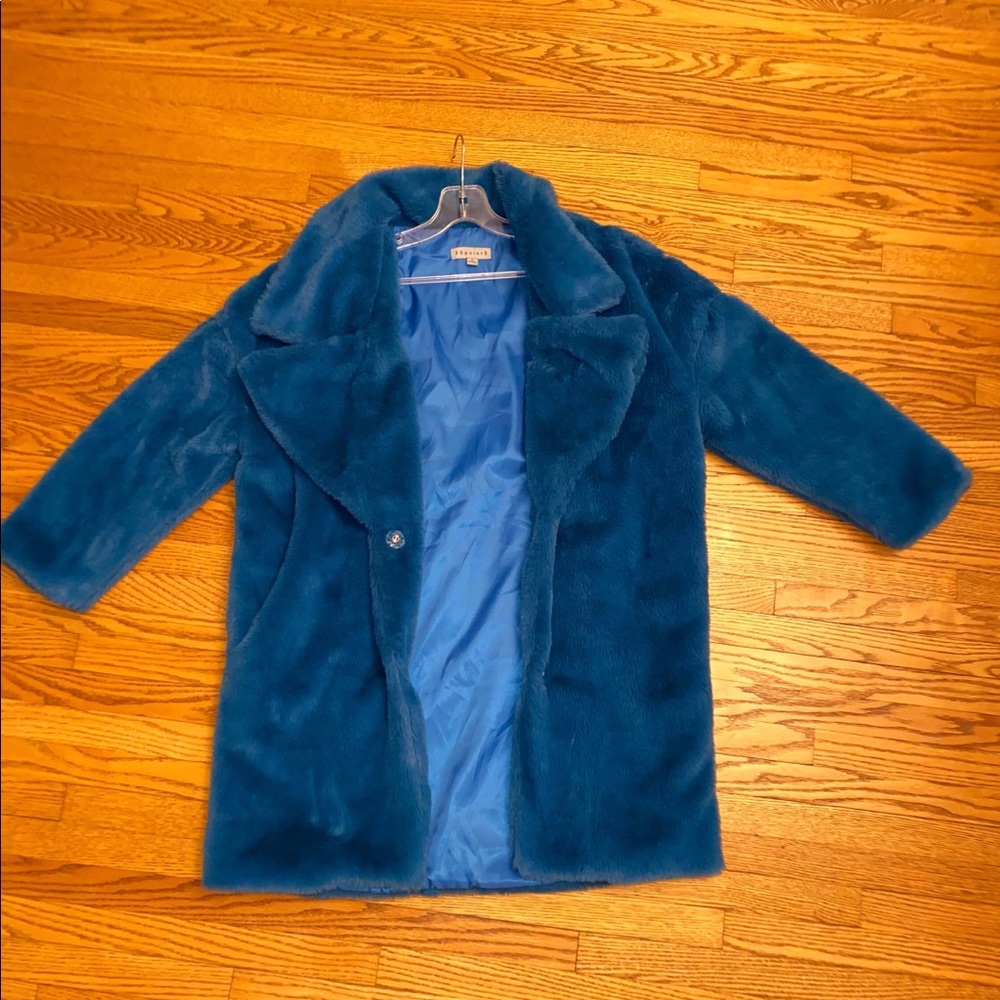 Faux Fur Aqua Coat